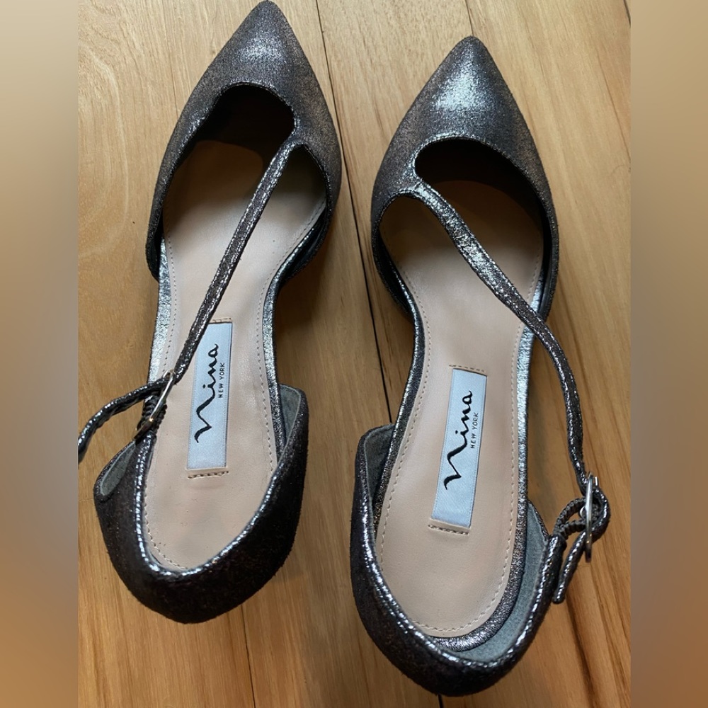 Nina, size 7.5, worn once, glitter gunmetal gray, leather sole - Picture 3 of 10